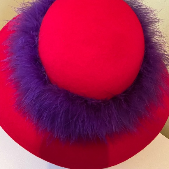 Beautiful Red Wool Dress Church Hat - Picture 8 of 9